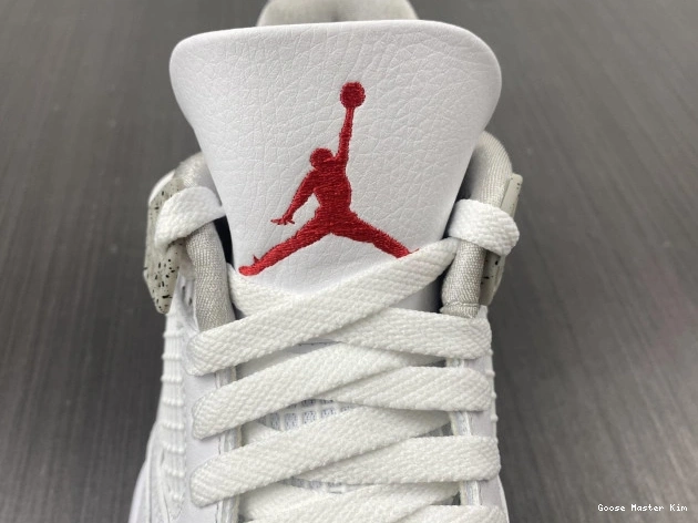 4 Retro Jordan Oreo White (2021) CT8527-100 0708